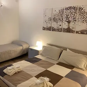 La Piazzetta Apartment